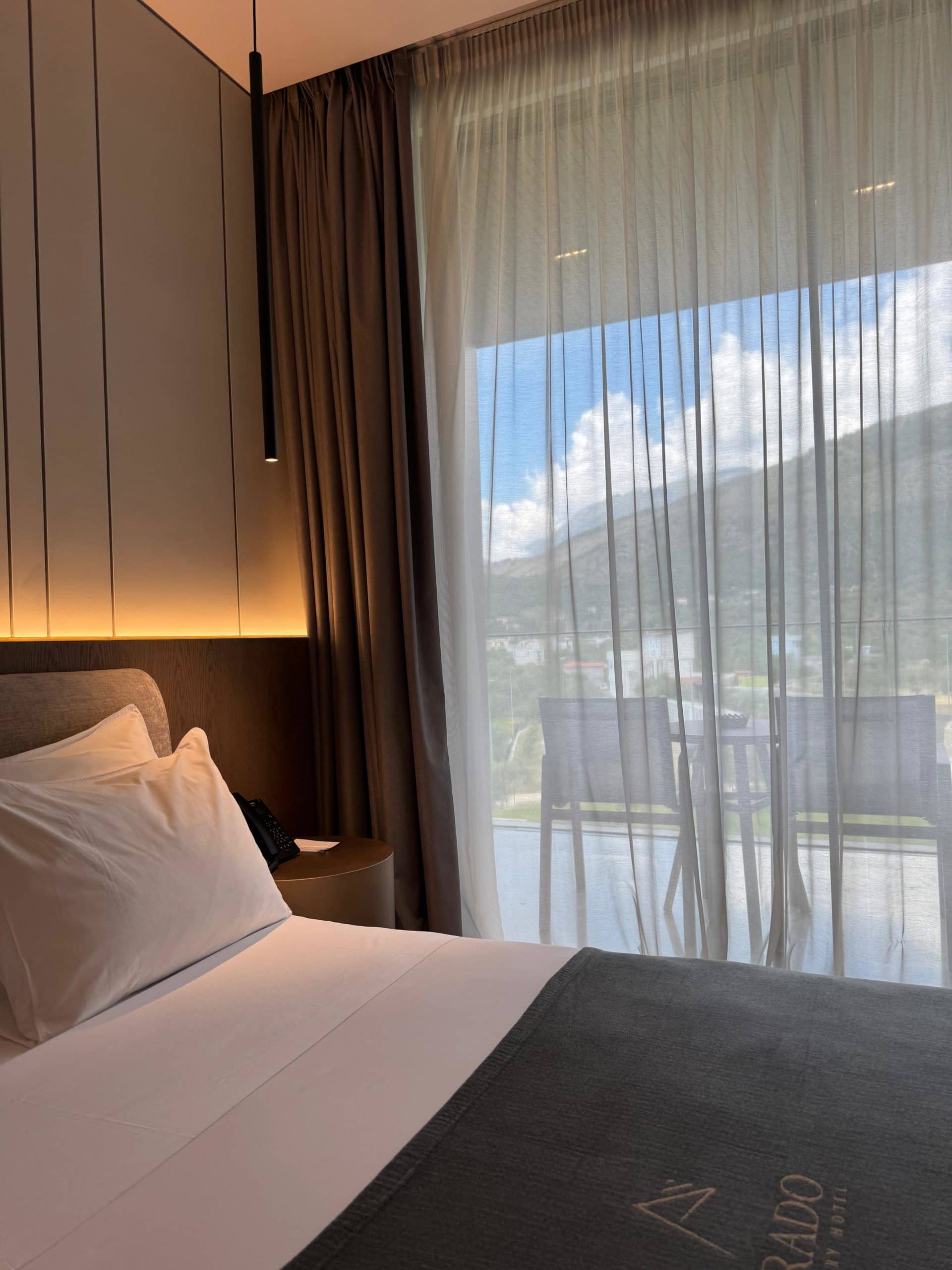 prado-luxury-hotel-room-std-5