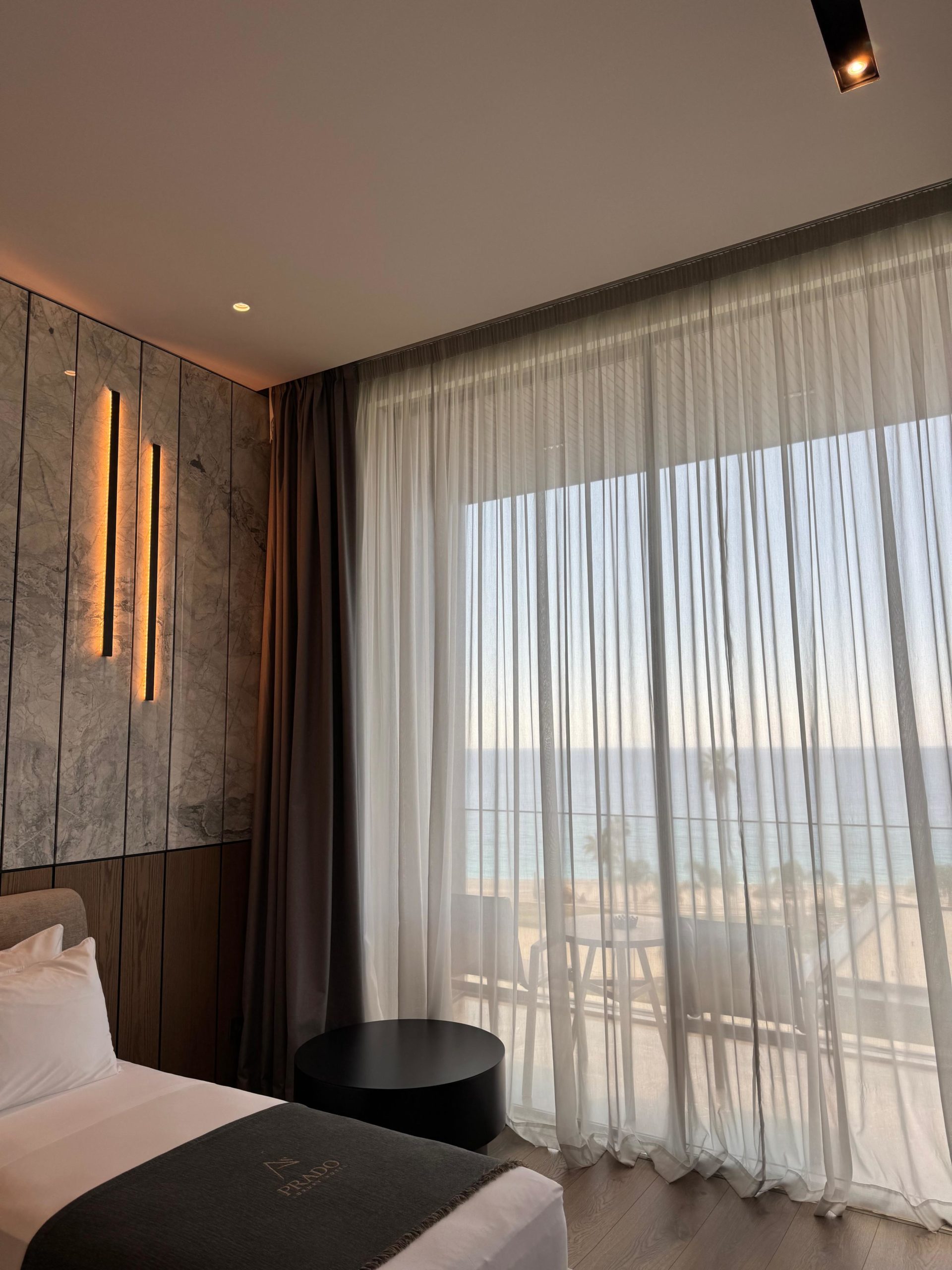 prado_luxury_hotel_room_junior_suite-sea-view-6