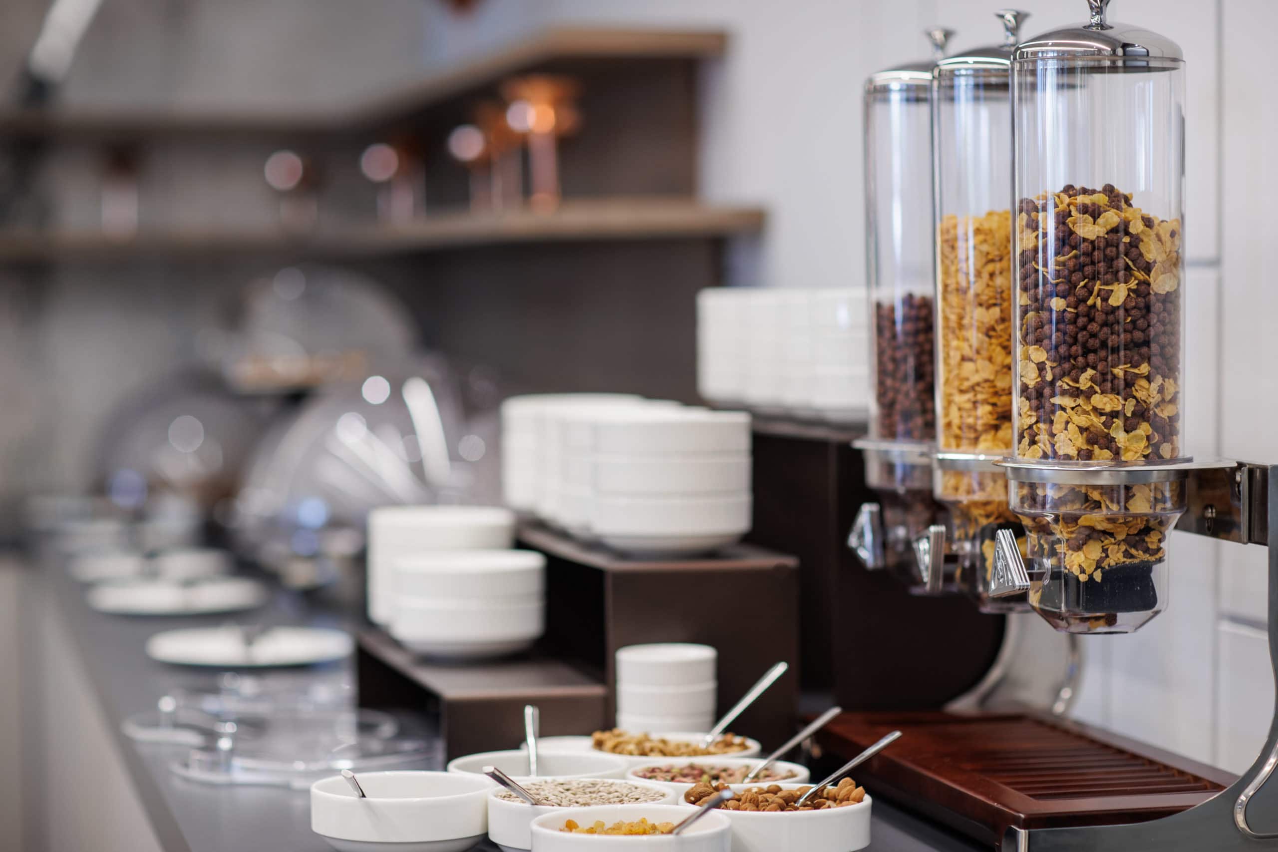 prado_luxury_hotel_breakfast_buffet_cereals