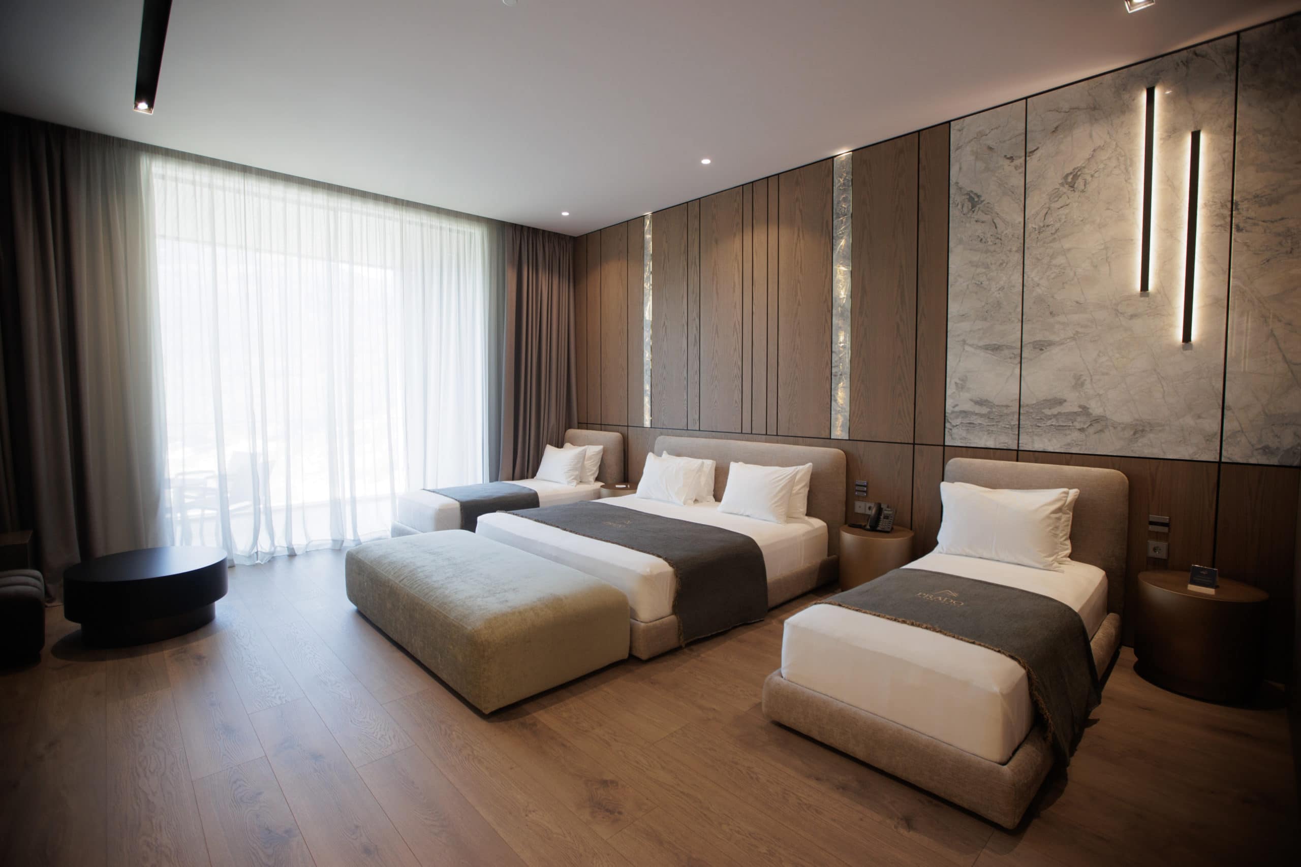 prado_luxury_hotel_family_suite
