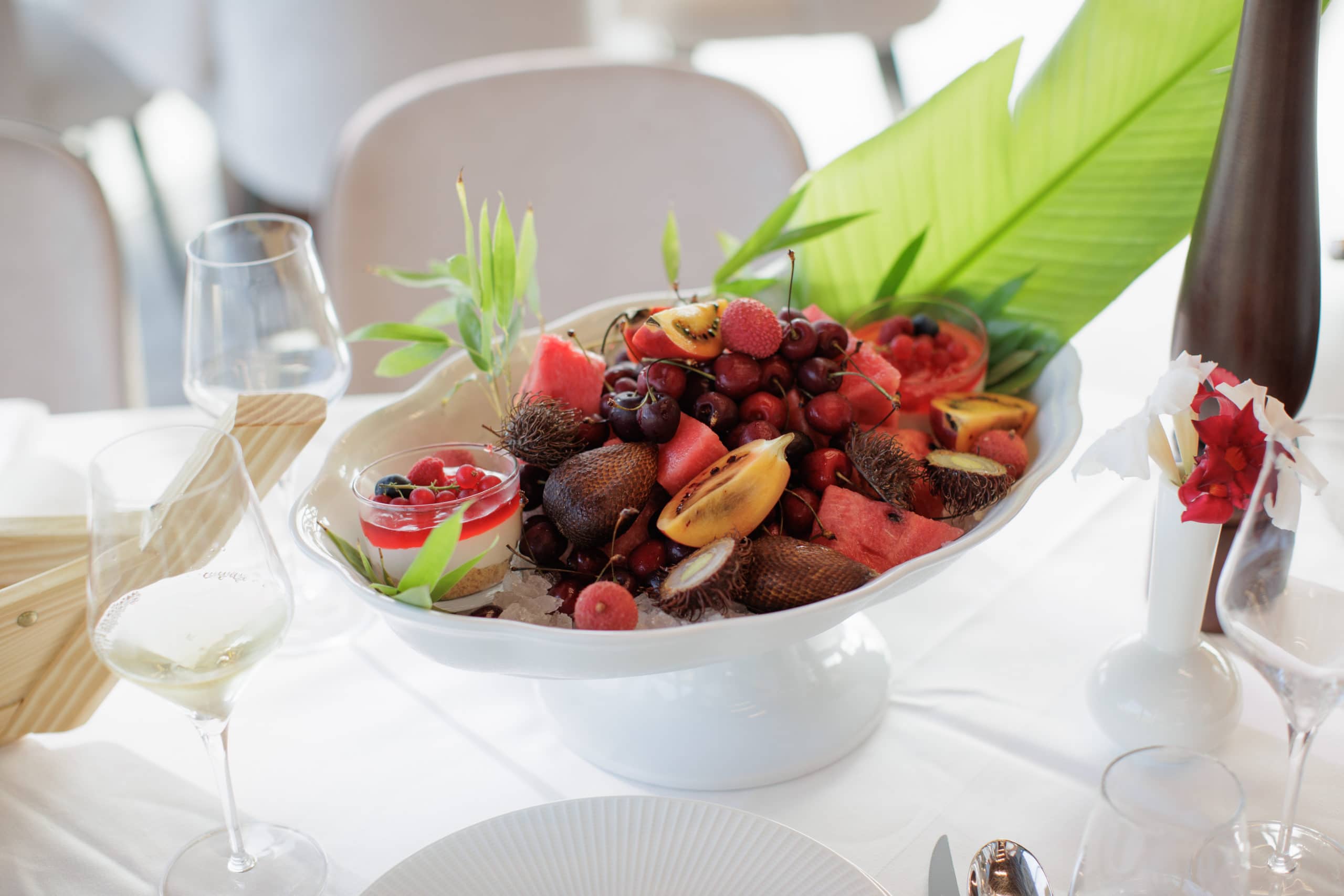 prado_restaurant_fruit_cocktail_dish